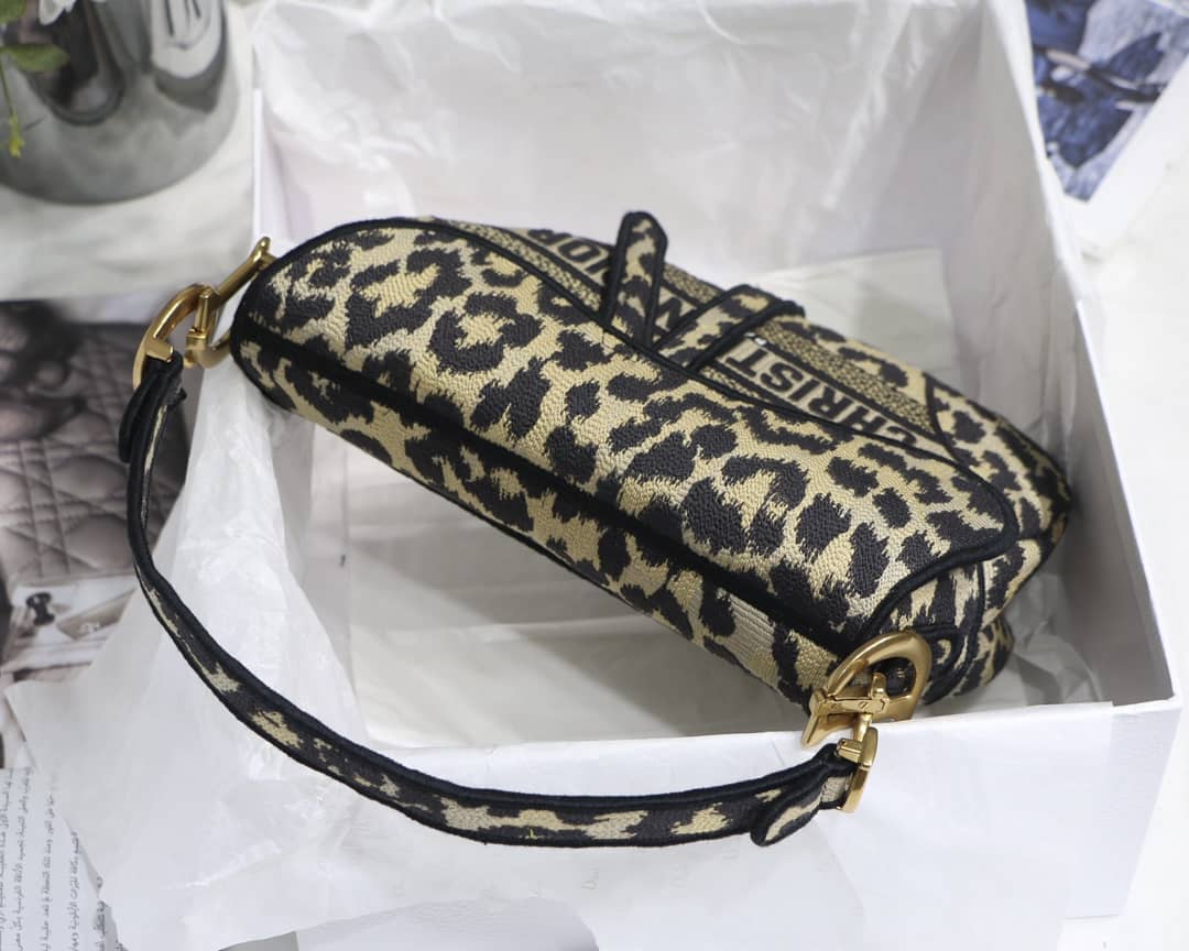 Chr1st1an D10r Saddle 25.5CM Replica Bag