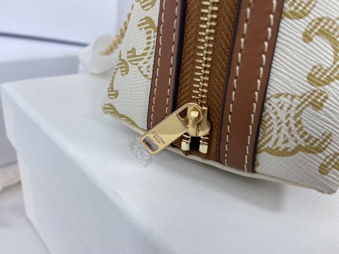 Ce1i*e Bag Dupe Triomphe Canvas Lambskin Chain Replica Clutch