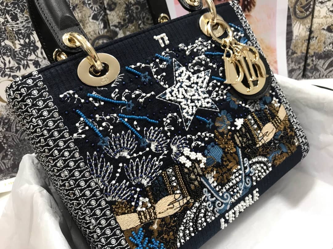 Chr1st1an D10r Lady D10r 24CM Replica Bag