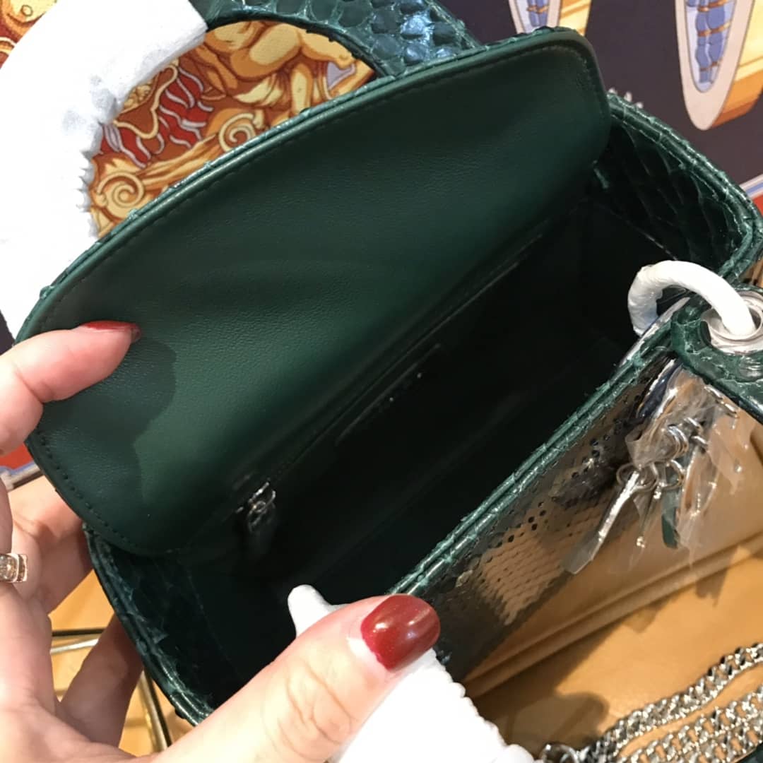 Chr1st1an D10r Lady D10r 17CM Replica Bag