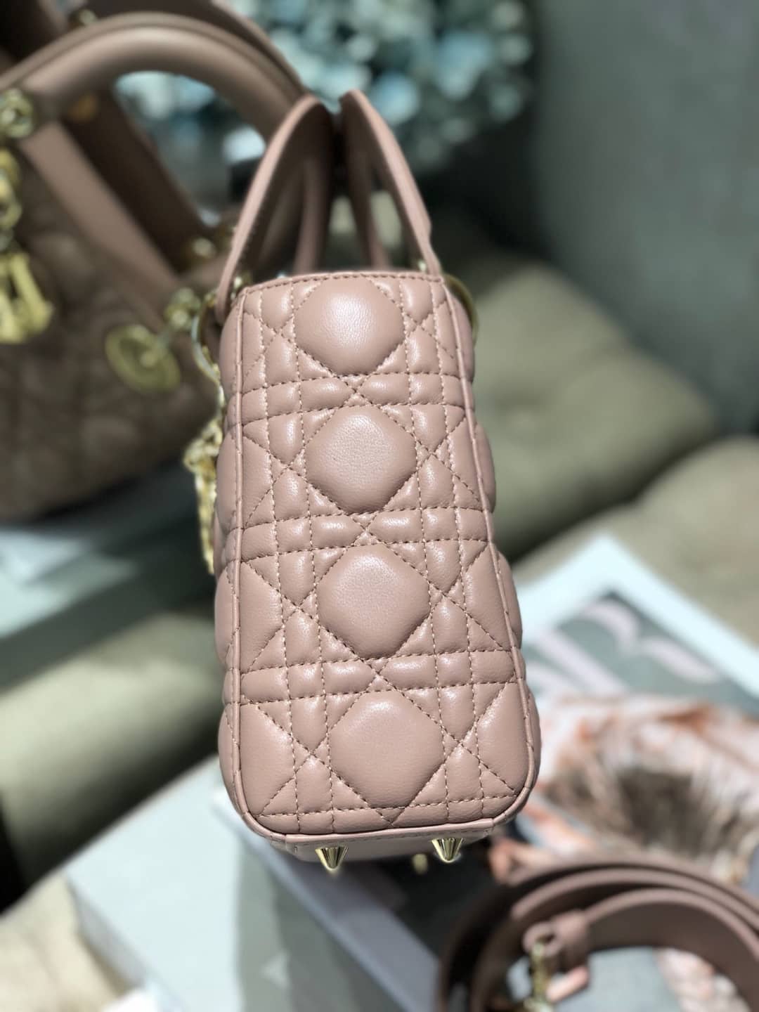 Chr1st1an D10r Lady D10r 20CM Replica Bag