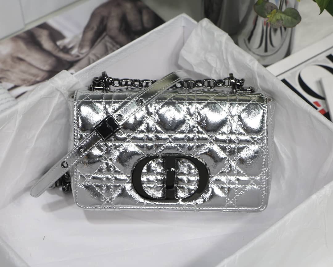 Chr1st1an D10r Caro Replica Bag
