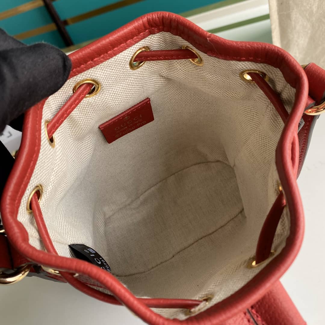Gvc*1 Doraemon X Gvc*1 Mini Bucket Bag Replica 647801