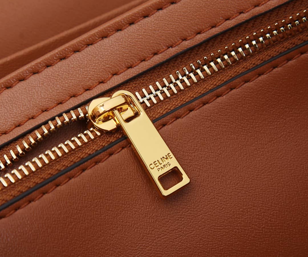 Ce1i*e Bag Dupe Triomphe Teen 22cm