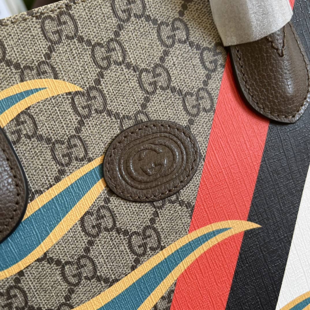 Gvc*1 x Disney Donald Duck Tote Replica 648134