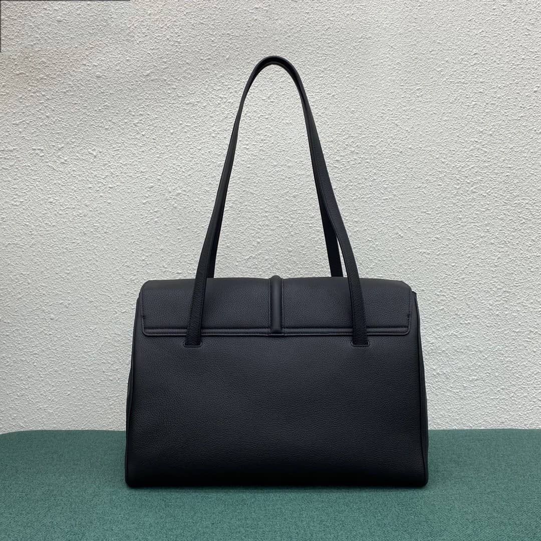 Ce1i*e Dupe Medium Soft 16 Calfskin Replica Bag