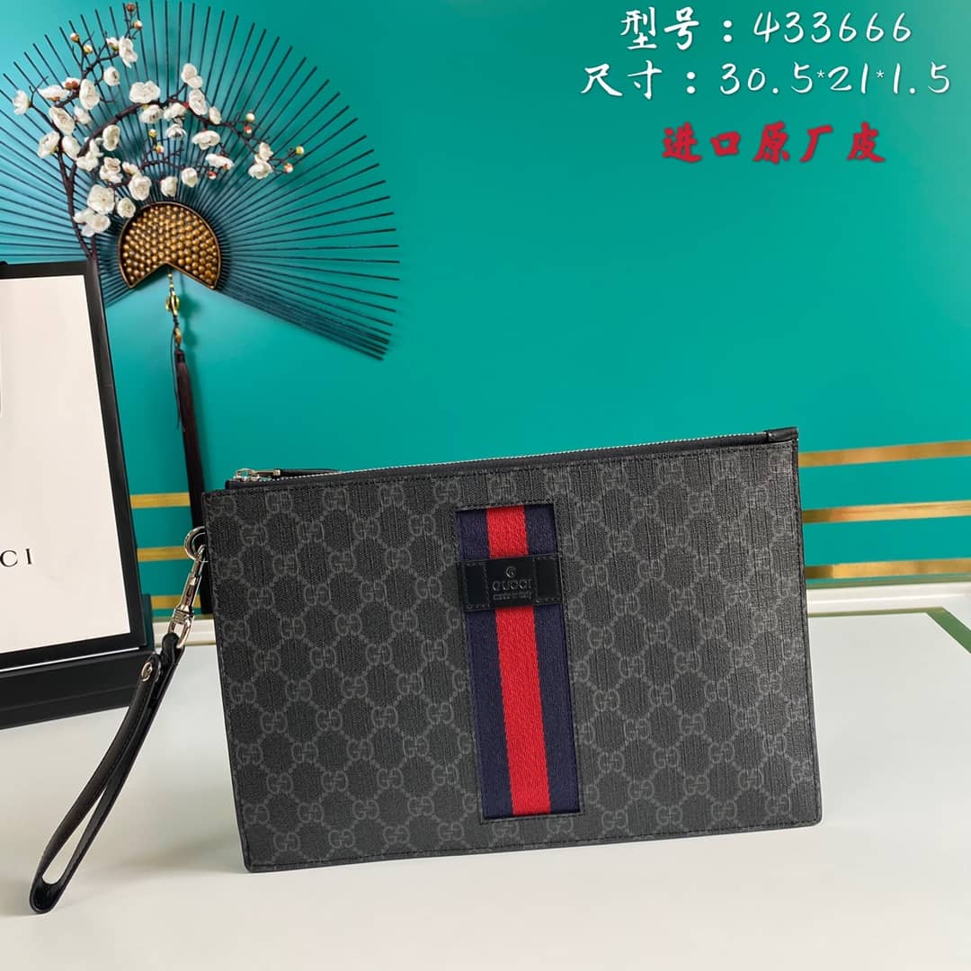Gvc*1 GG Svp*me PVC Clutch Black Replica 433666