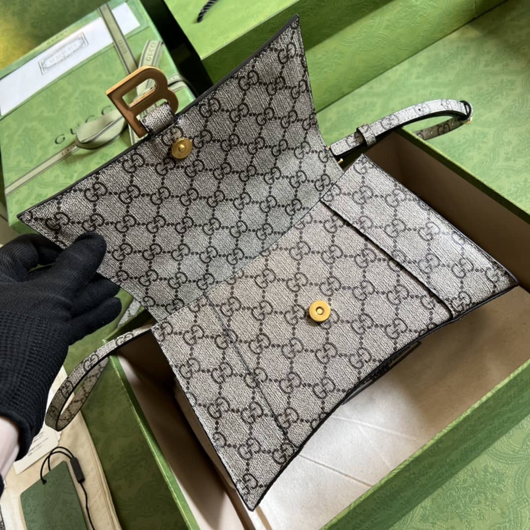 Gvc*1 Bag Dupe x Ba1en*iaga Small Hourglass 681697