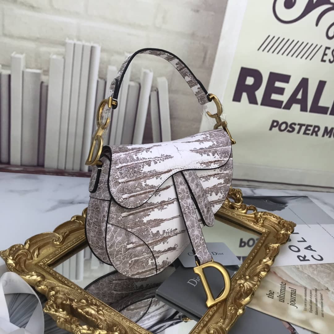 D10r Saddle Bag Dupe