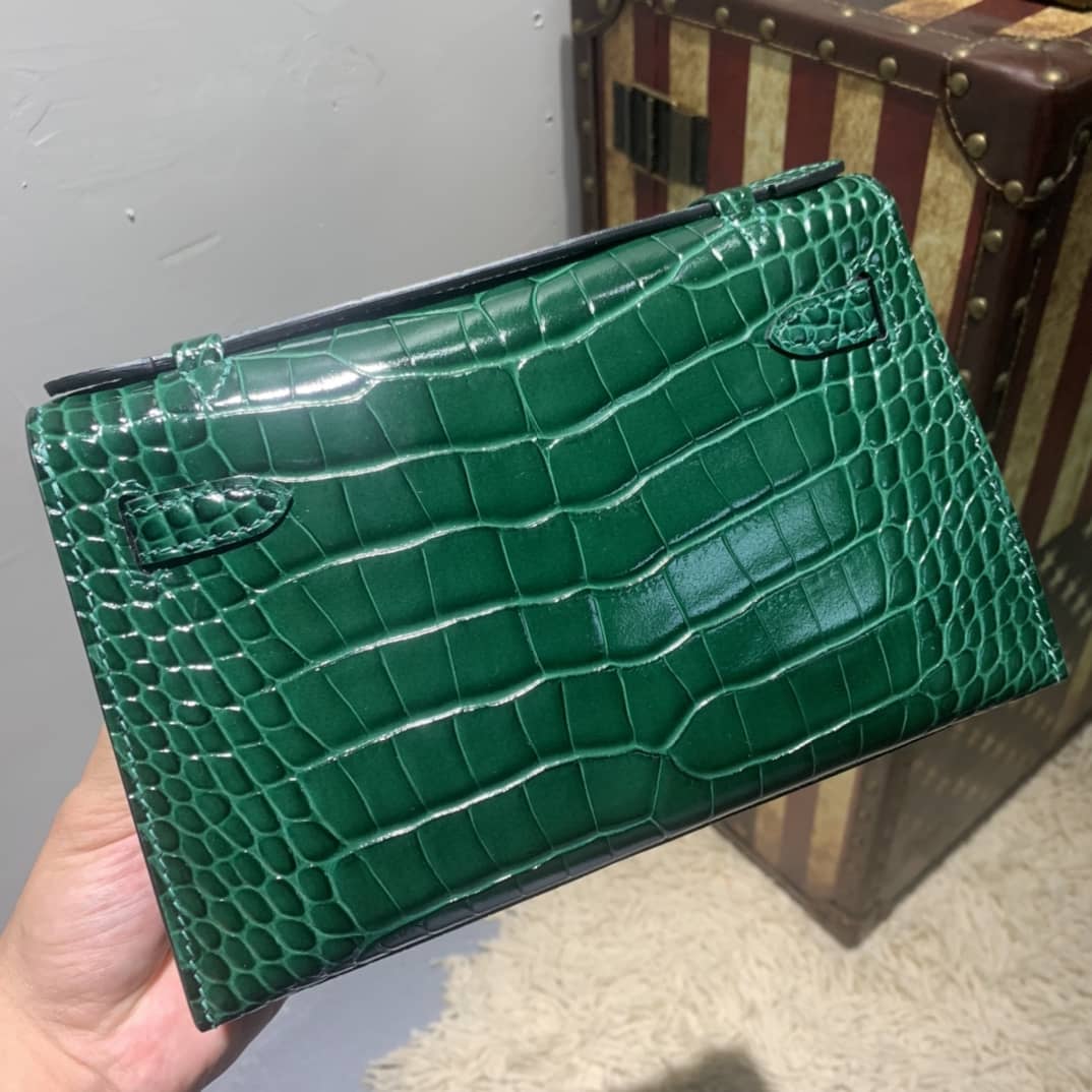 H**me5 Kelly Replica Pochette
