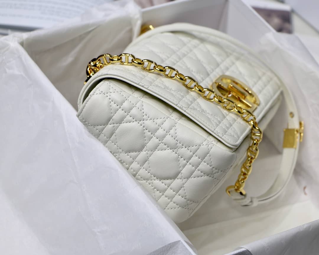 Chr1st1an D10r Caro Replica Bag
