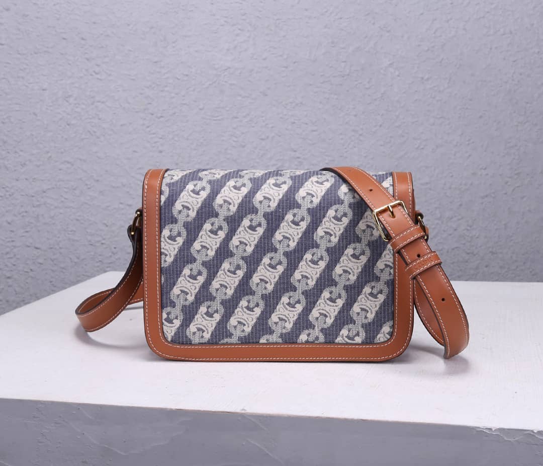 Ce1i*e Bag Dupe Triomphe Teen 22cm