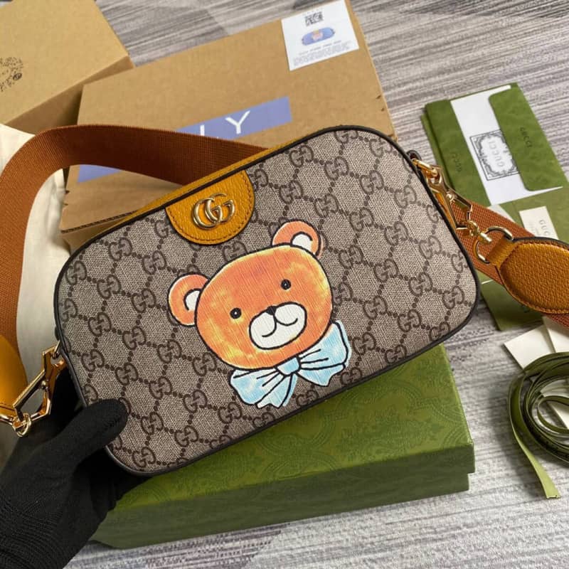 Gvc*1 Svp*me Canvas Camera Bag Replica Yellow 574886