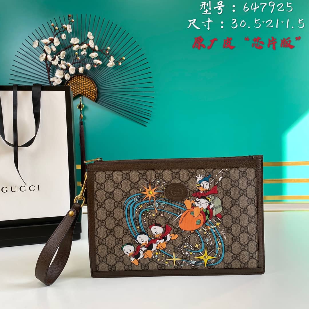 Gvc*1 Disney GG Svp*me Clutch Replica 647925