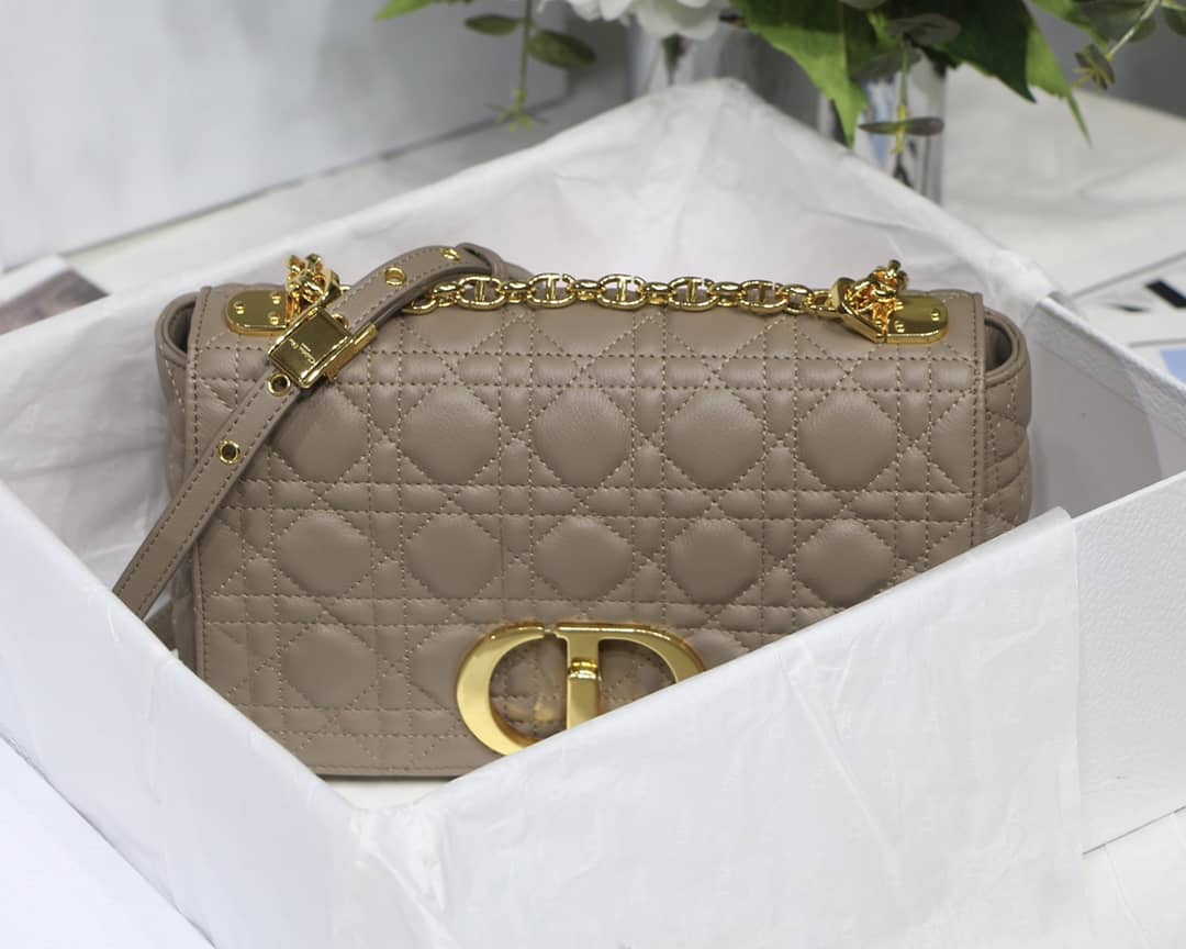 Chr1st1an D10r Caro Replica Bag