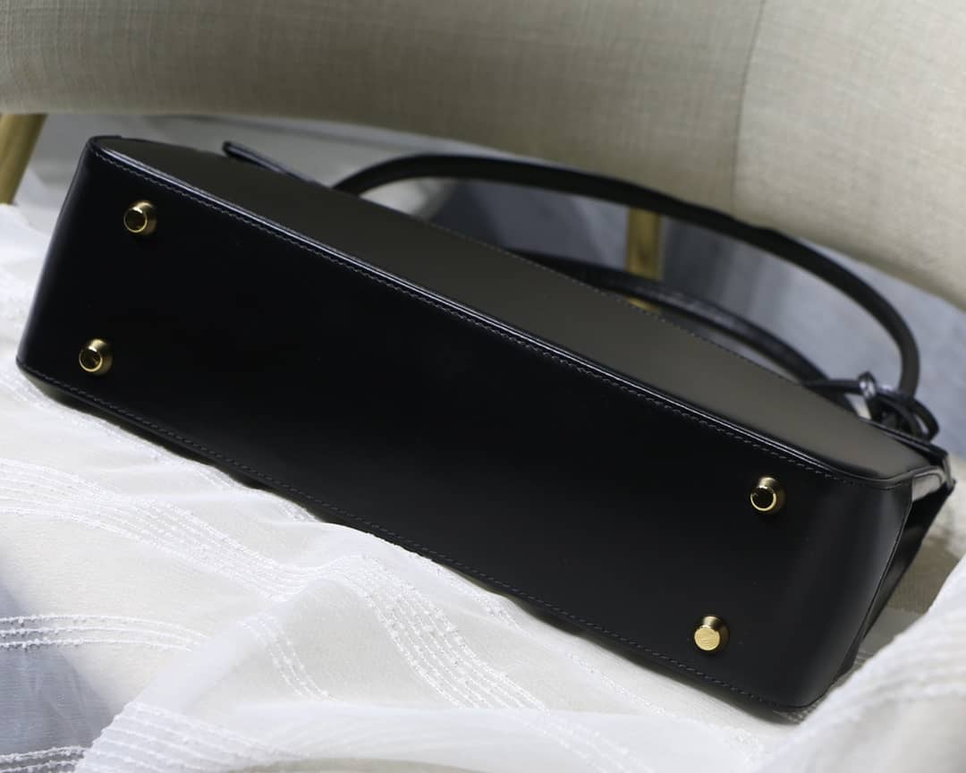 D10r Latte Smooth Calfskin Parisienne Bag