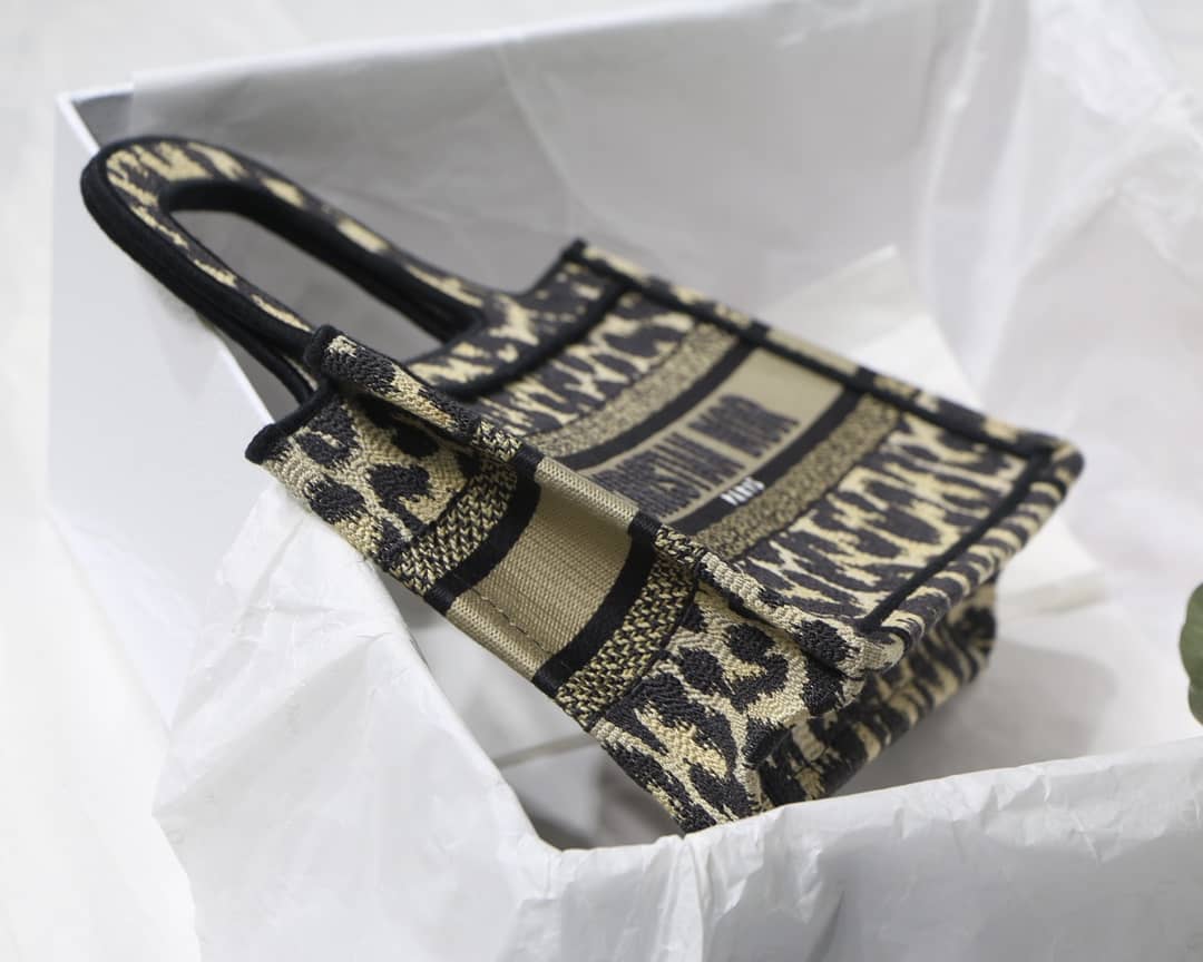 Chr1st1an D10r CD Book Embroidery Replica Tote