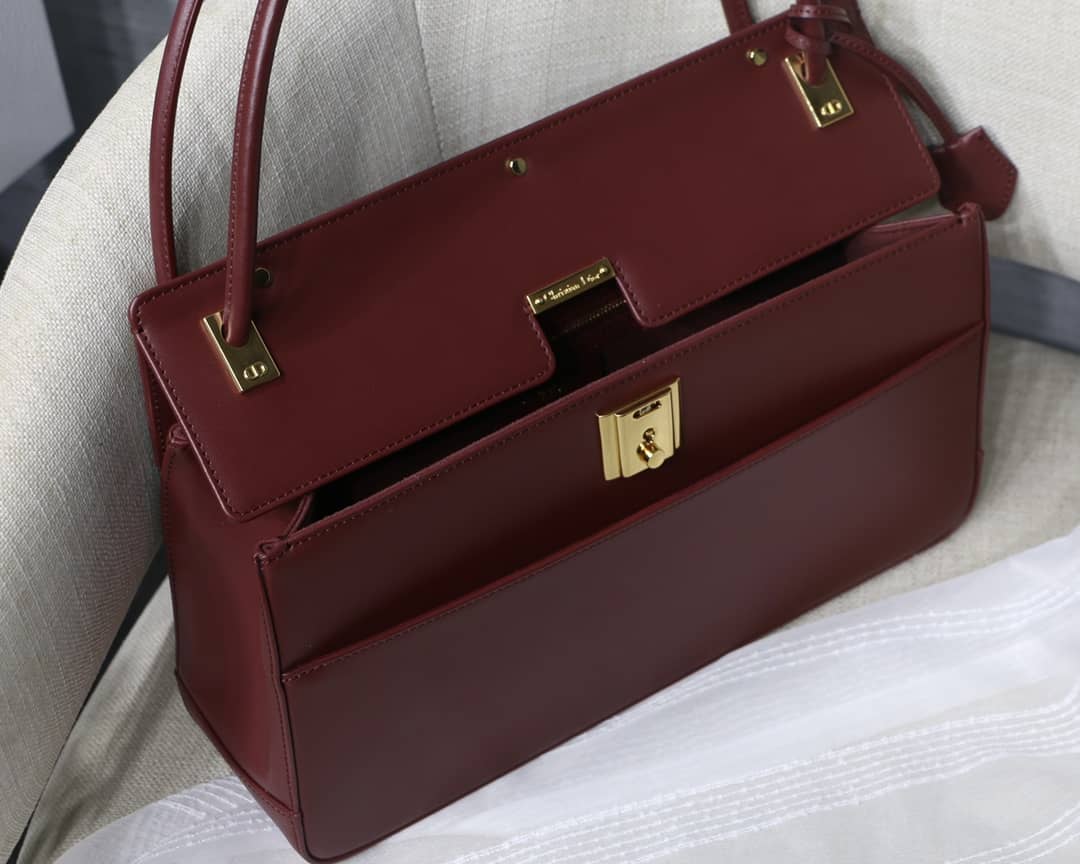 D10r Latte Smooth Calfskin Parisienne Bag