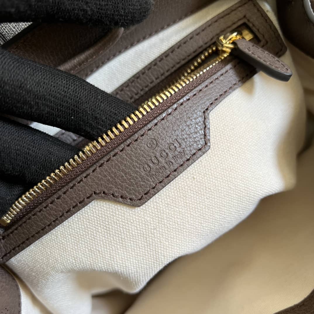Gvc*1 Interlocking GG Svp*me Backpack Beige Replica 674147