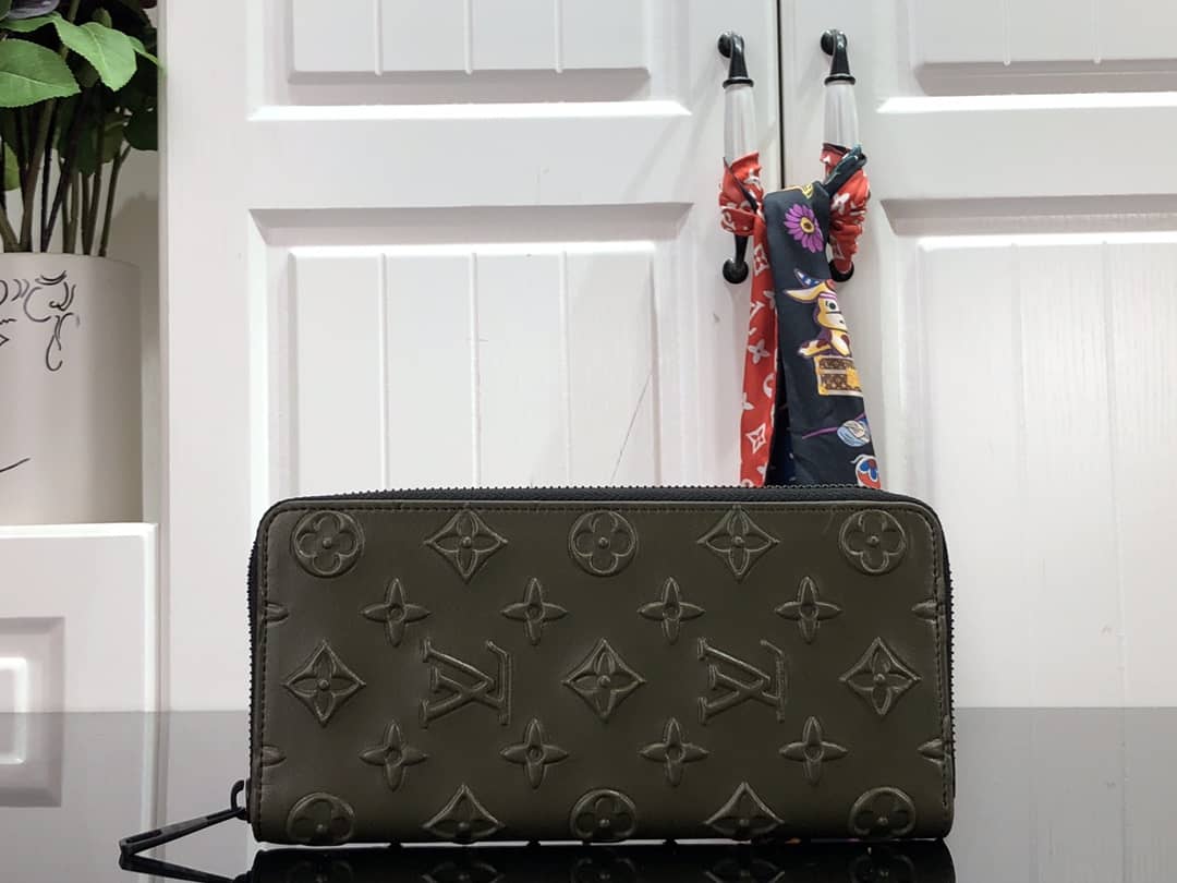 L0vis Vvtt0n Wallet Dupe Zippy Veltical Monogram Seal M80505