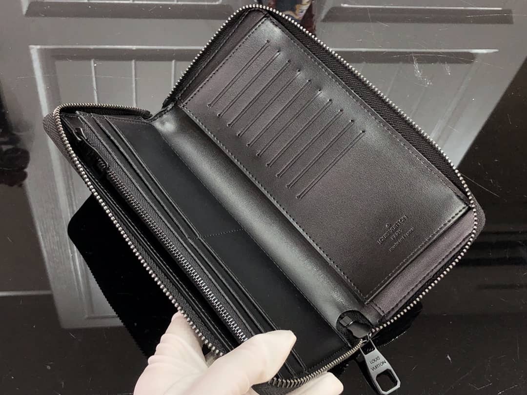 L0vis Vvtt0n Wallet Dupe Zippy Veltical Monogram SealM80505