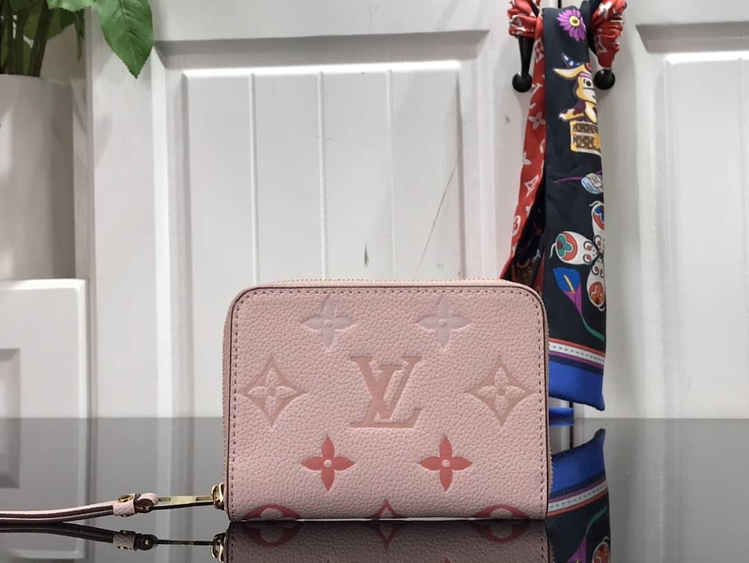 L0vis Vvtt0n Wallet Dupe Zippy CoinM80408