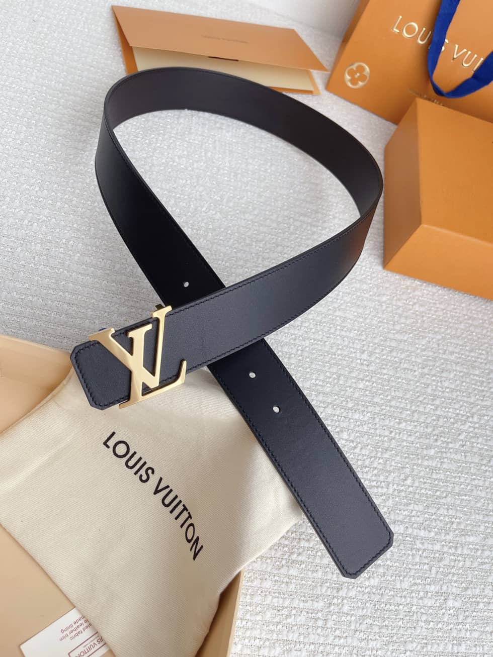 Replica L0vis Vvtt0n Buckle Belt 40mm