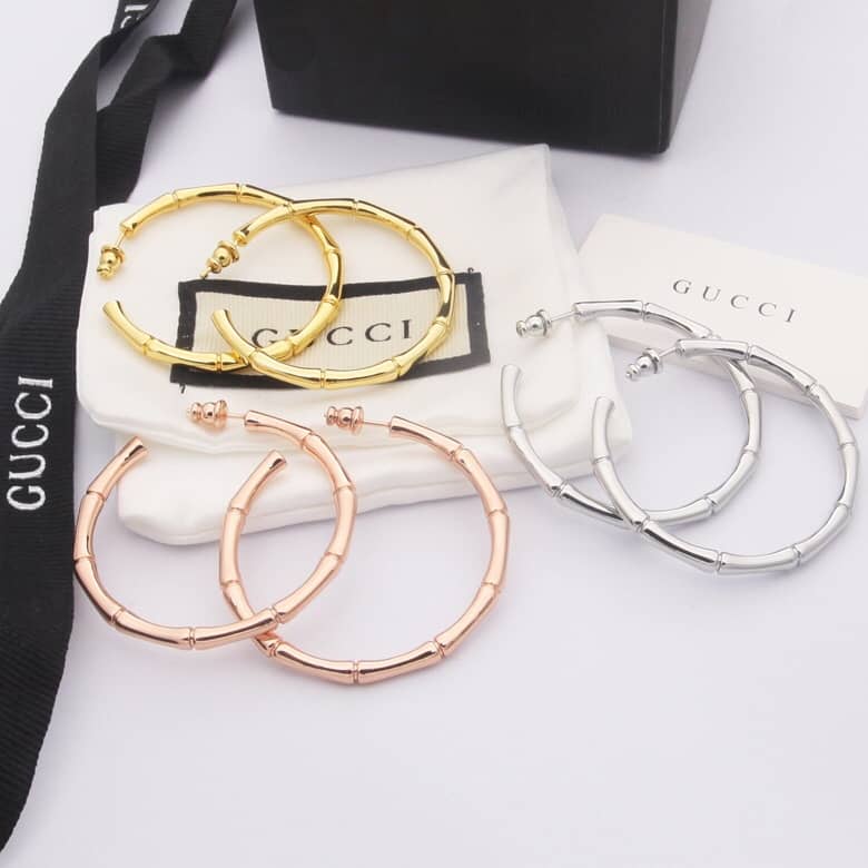 Fake Gvc*1 Logo Earring