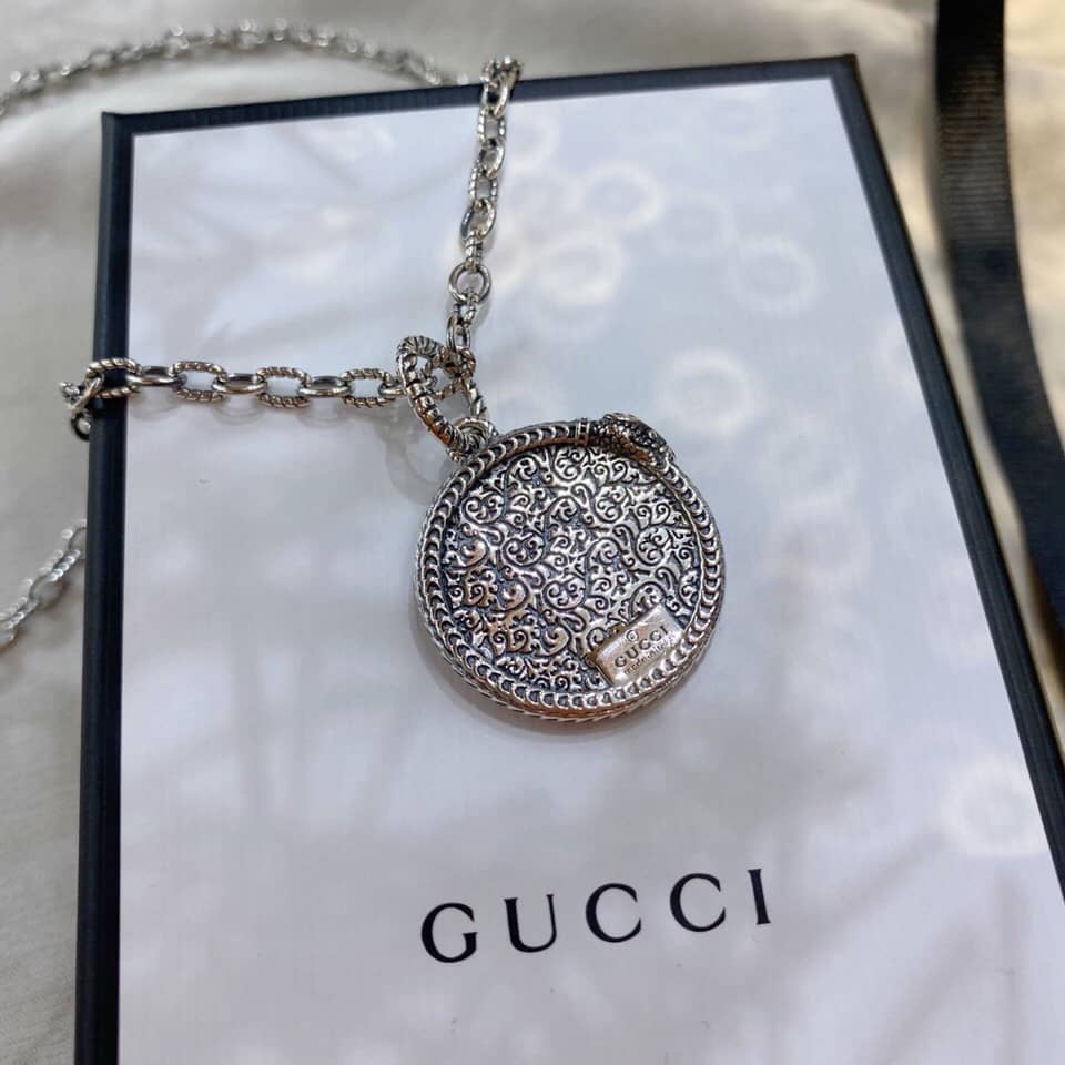 Luxury Gvc*1 Classic AAA+ Necklace