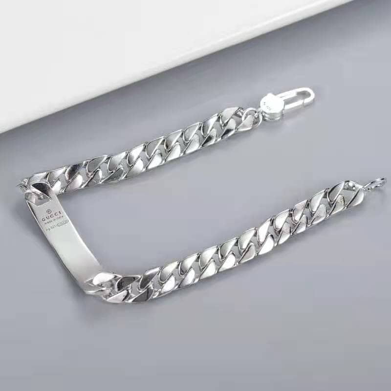 Knockoff Gvc*1 Logo Bracelet
