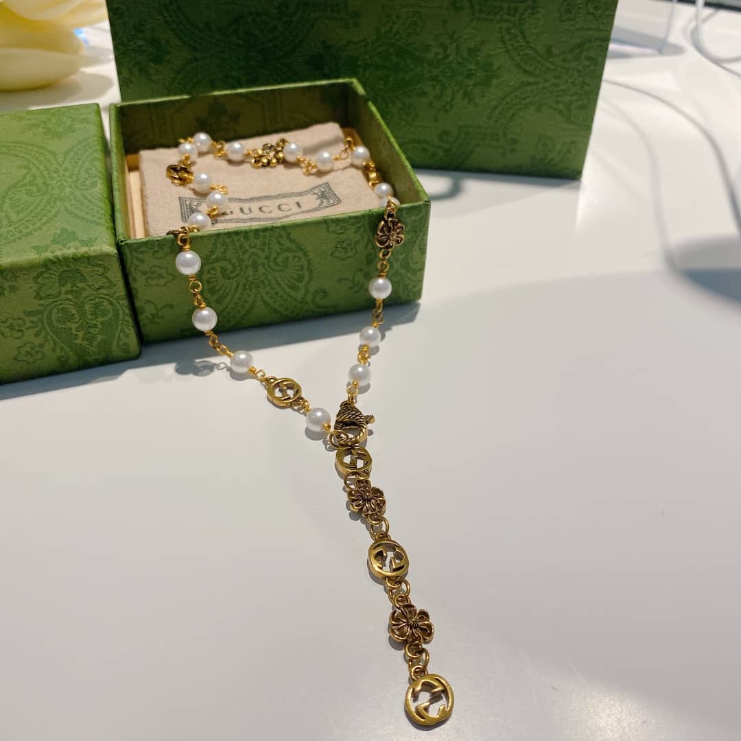 Wholesale Gvc*1 AAA+ Necklace