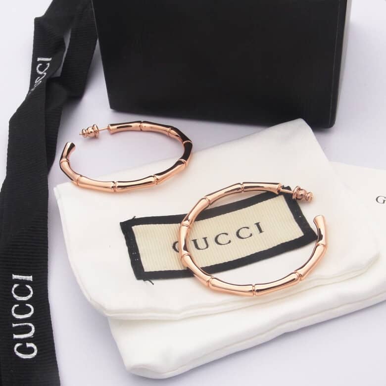 Fake Gvc*1 Logo Earring