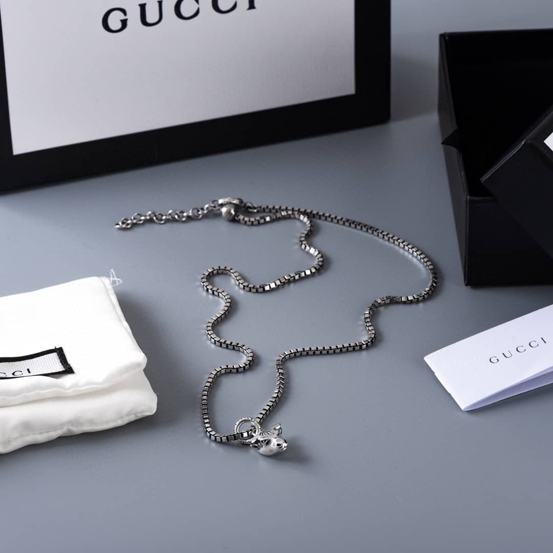Wholesale Gvc*1 Logo Necklace
