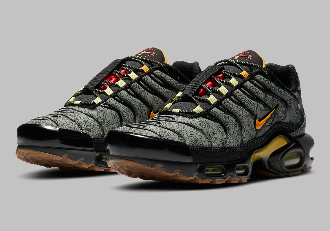 Air Max Plus Fresh Perspective DC7392-300