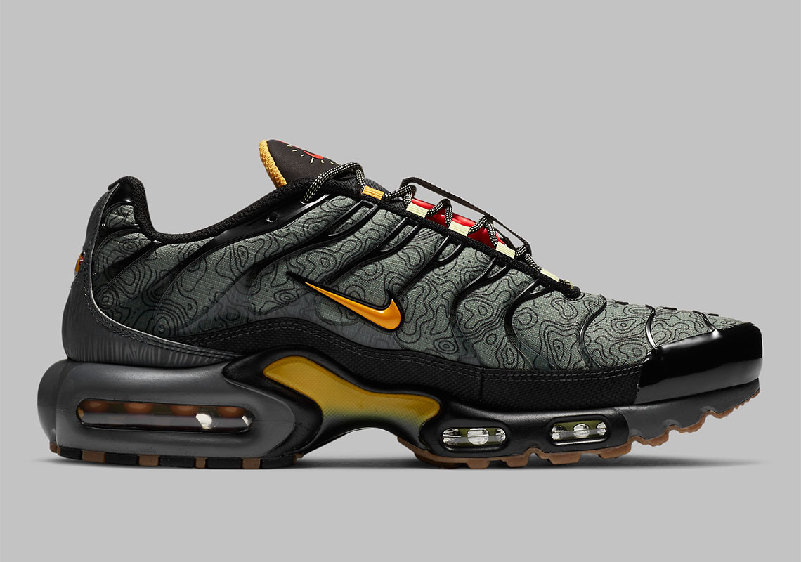Air Max Plus Fresh Perspective DC7392-300
