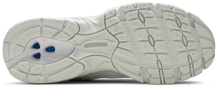 530 Retro White Silver MR530FW1