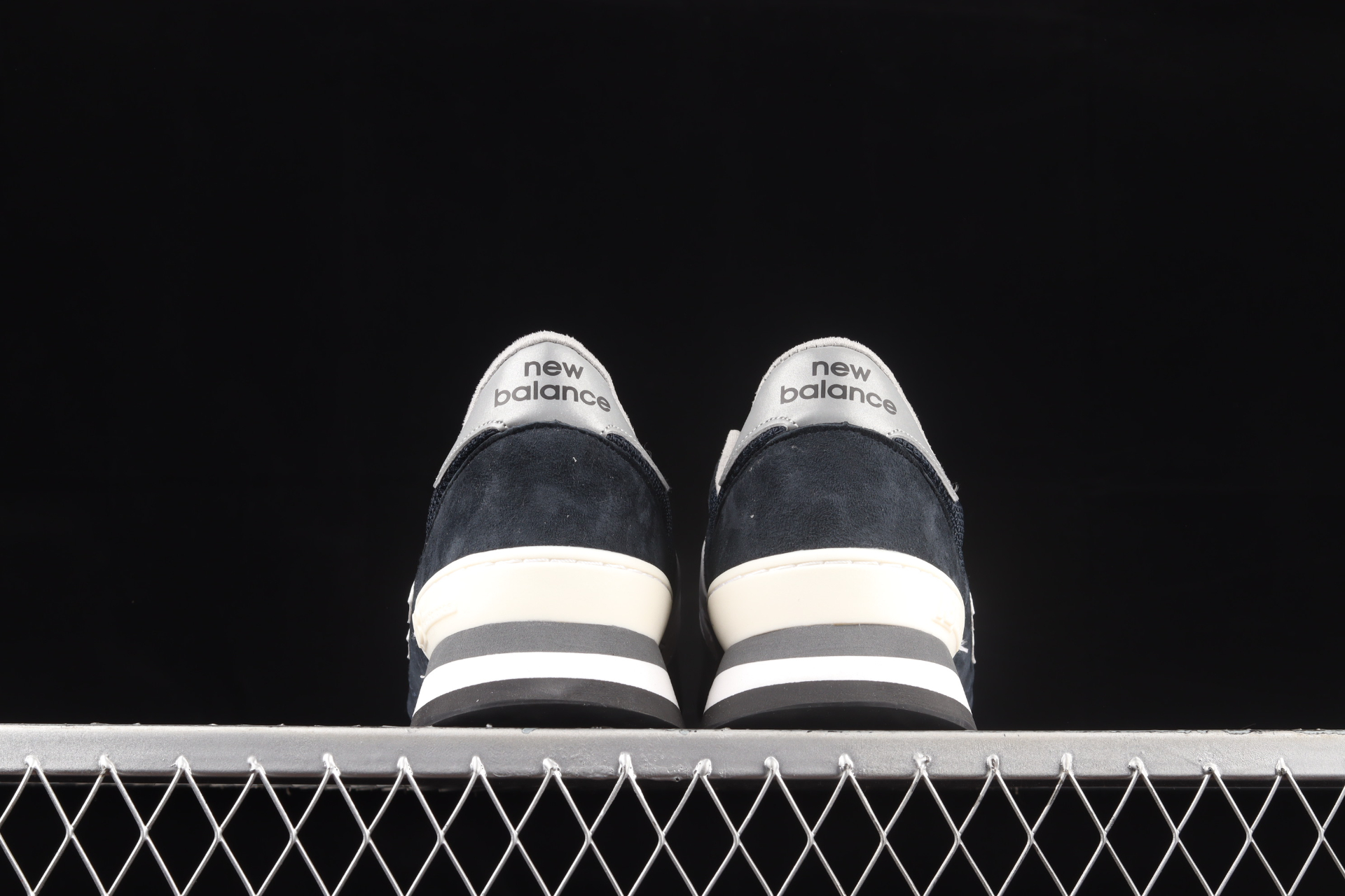 990v1 Made In USA  30th Anniversary  M990N