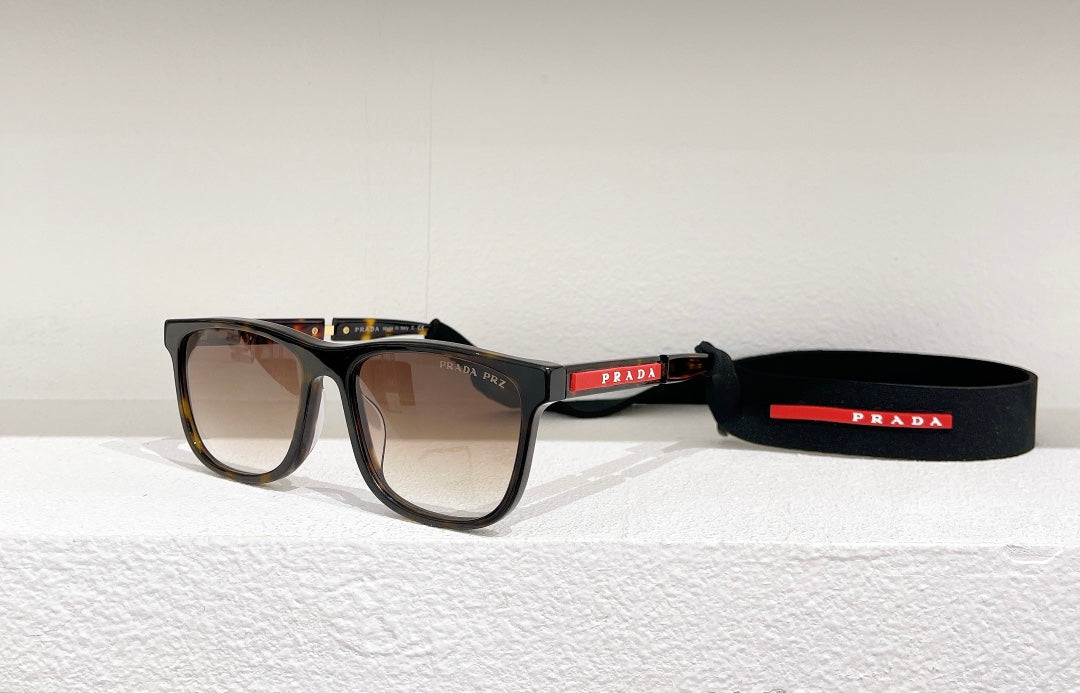 Pra*a Sunglasses