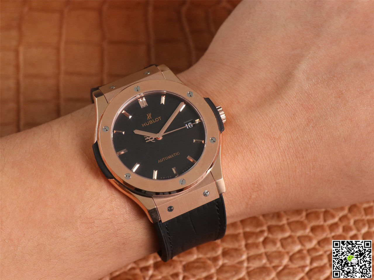 Replica Hublot Classic Fusion 511.OX.1181.LR 1:1 Best Edition WWF Factory Rose Gold Black Dial