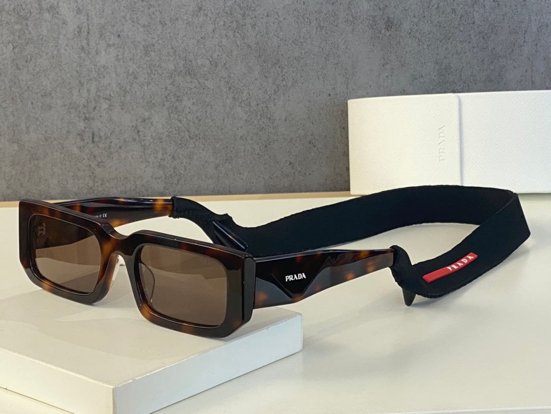 Pra*a Sunglasses