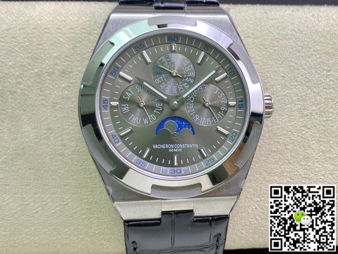 Replica Vacheron C0nstan1n Overseas 4300V 1:1 Best Edition 8F Factory Leather Strap