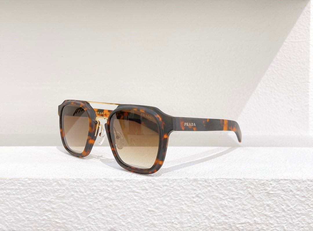 Pra*a Sunglasses
