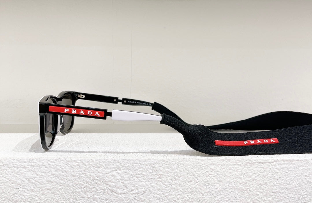 Pra*a Sunglasses