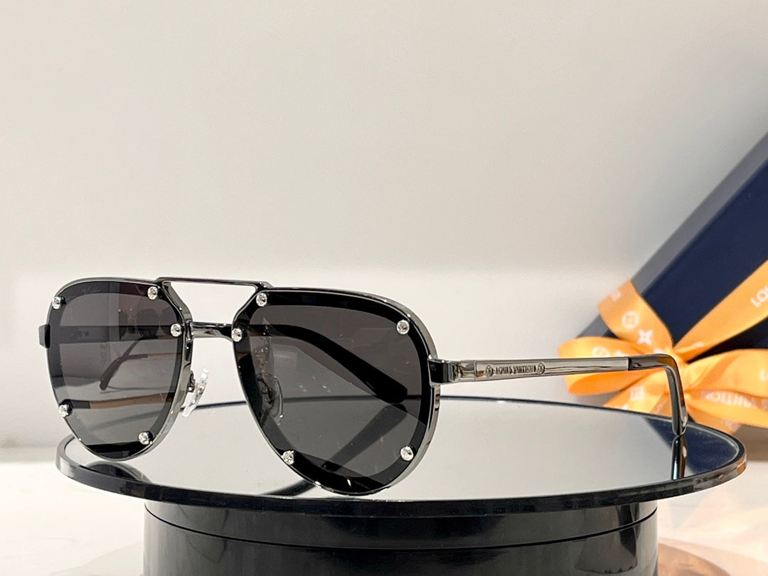 L0vis Vvtt0n Sunglasses