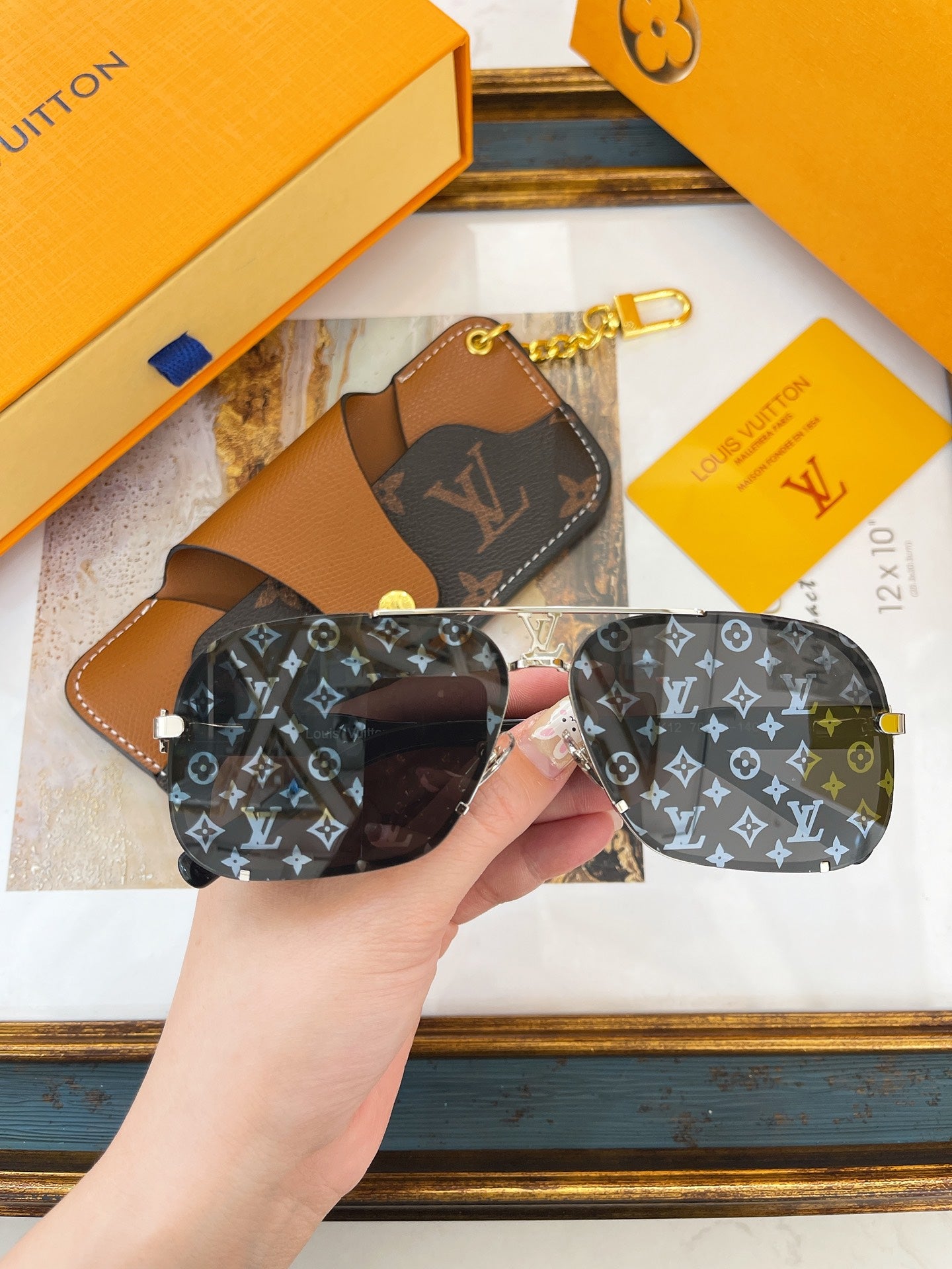 L0vis Vvtt0n Sunglasses
