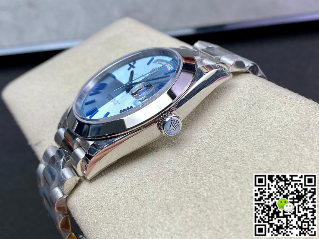 Replica R01ex Day Date M228206-0001 1:1 Best Edition EW Factory Blue Dial