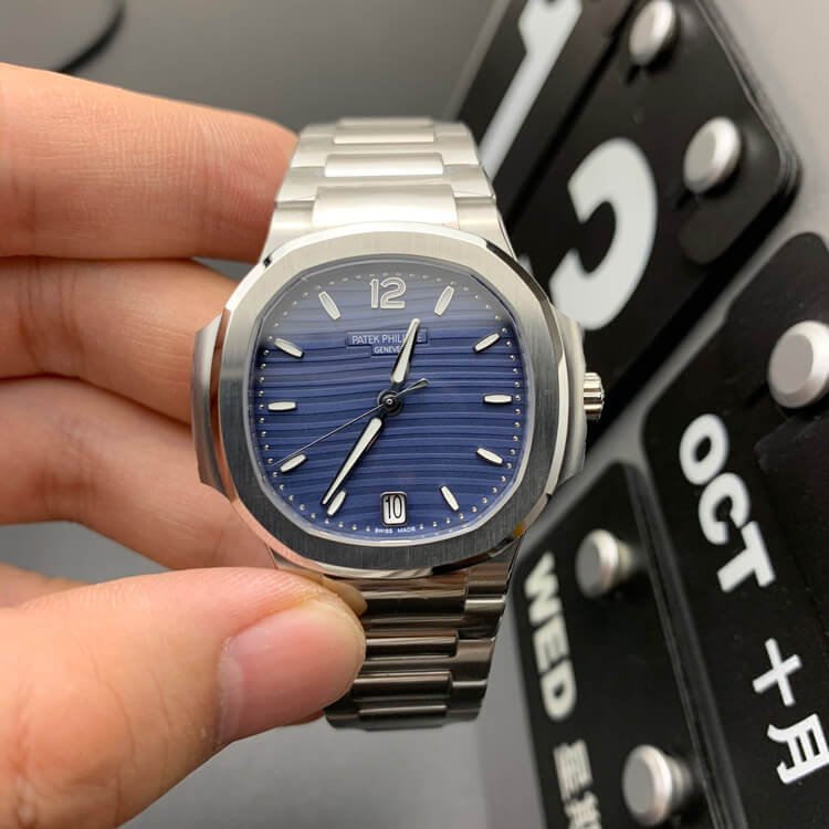 Replica Pat*k Phi1i*pe Nautilus 7118/1A-001 1:1 Best Edition 3K Factory Blue Dial