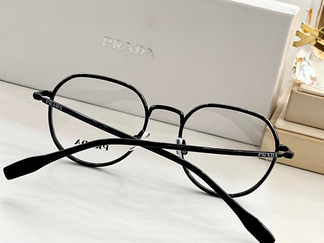Pra*a Glasses