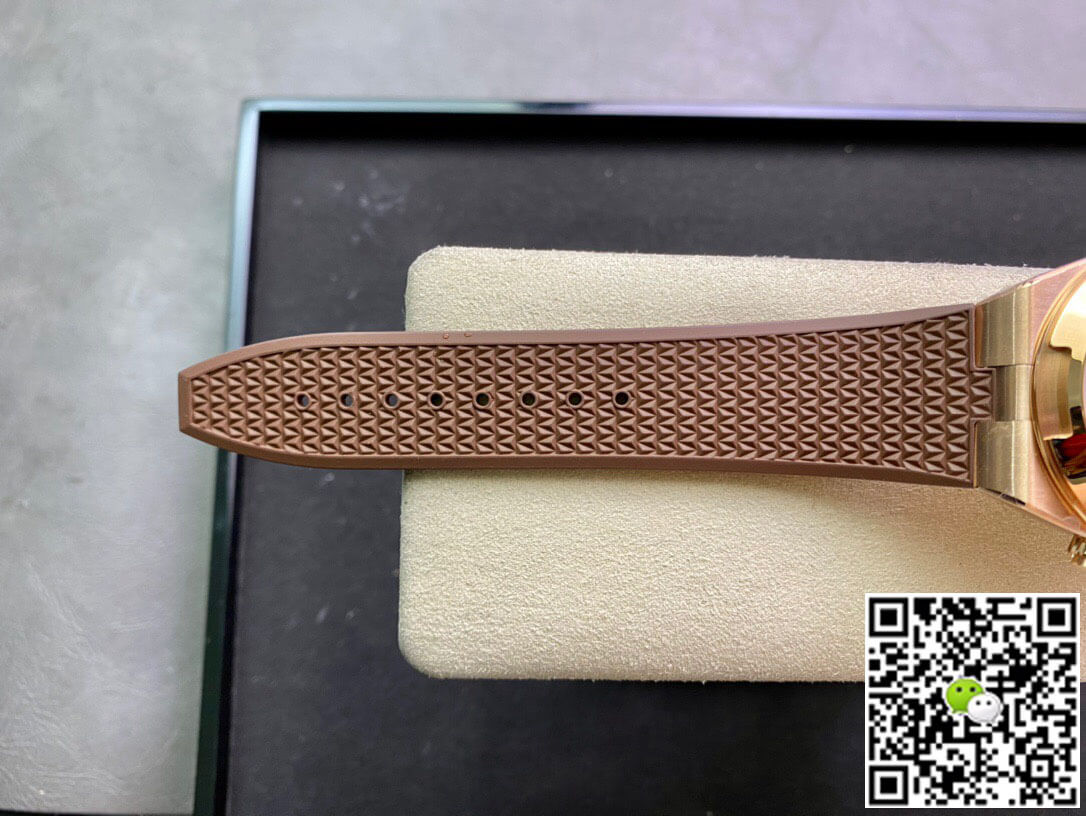 Replica Vacheron C0nstan1n Overseas 5500V 1:1 Best Edition 8F Factory Rubber Strap