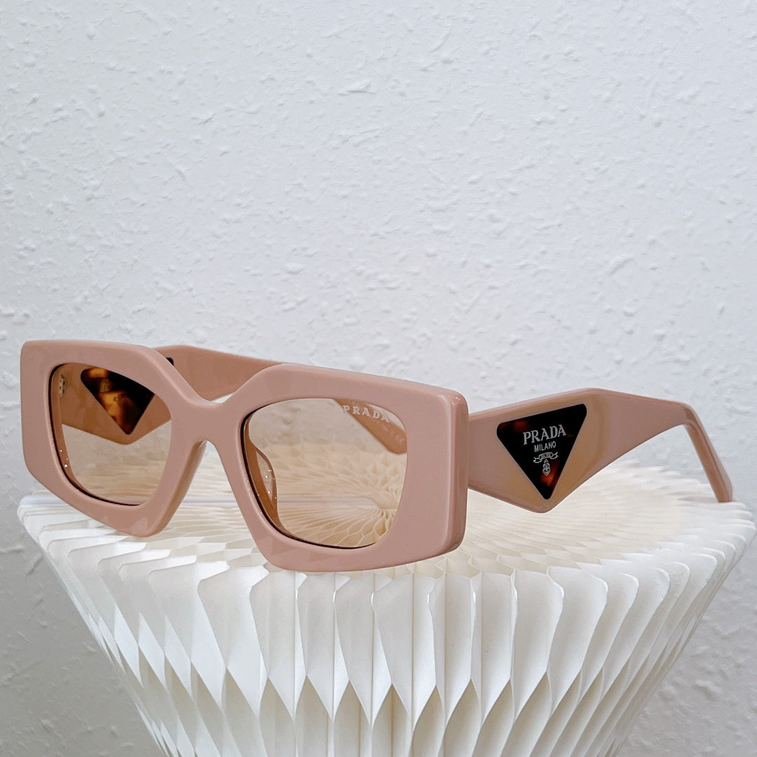 Pra*a Sunglasses